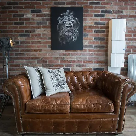 Photo Face Au Parc Des Expositions 아파트