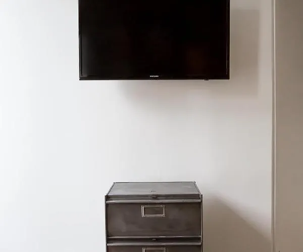 Photo Face Au Parc Des Expositions París